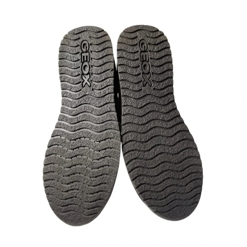 Geox respira suede